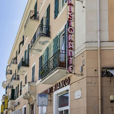 Classy In By Wonderful Italy Daire Rapallo